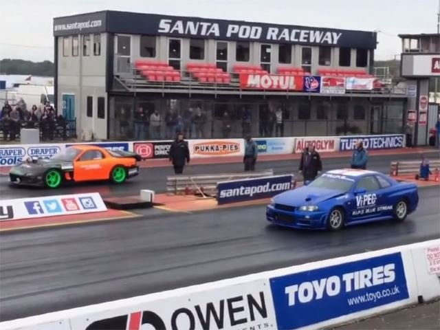 Watch an Old School Nissan Skyline Destroy Every GT-R on the Track