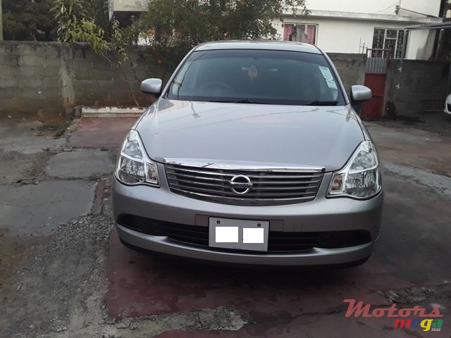 2006' Nissan Bluebird Sylphy photo #2