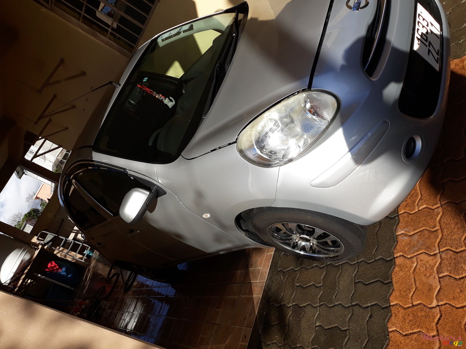 2011' Nissan March photo #2