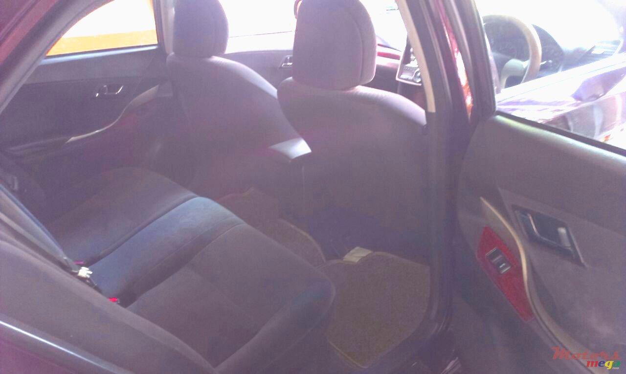 2010' Toyota photo #4