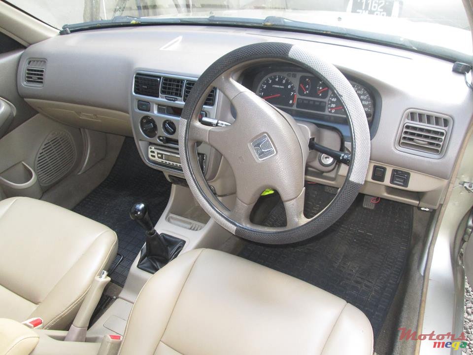 2002' Honda City photo #3