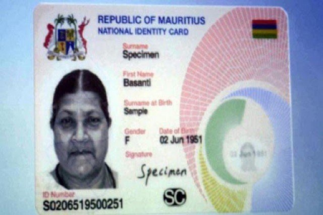 Les cartes d’identités seront remplacées en 2023