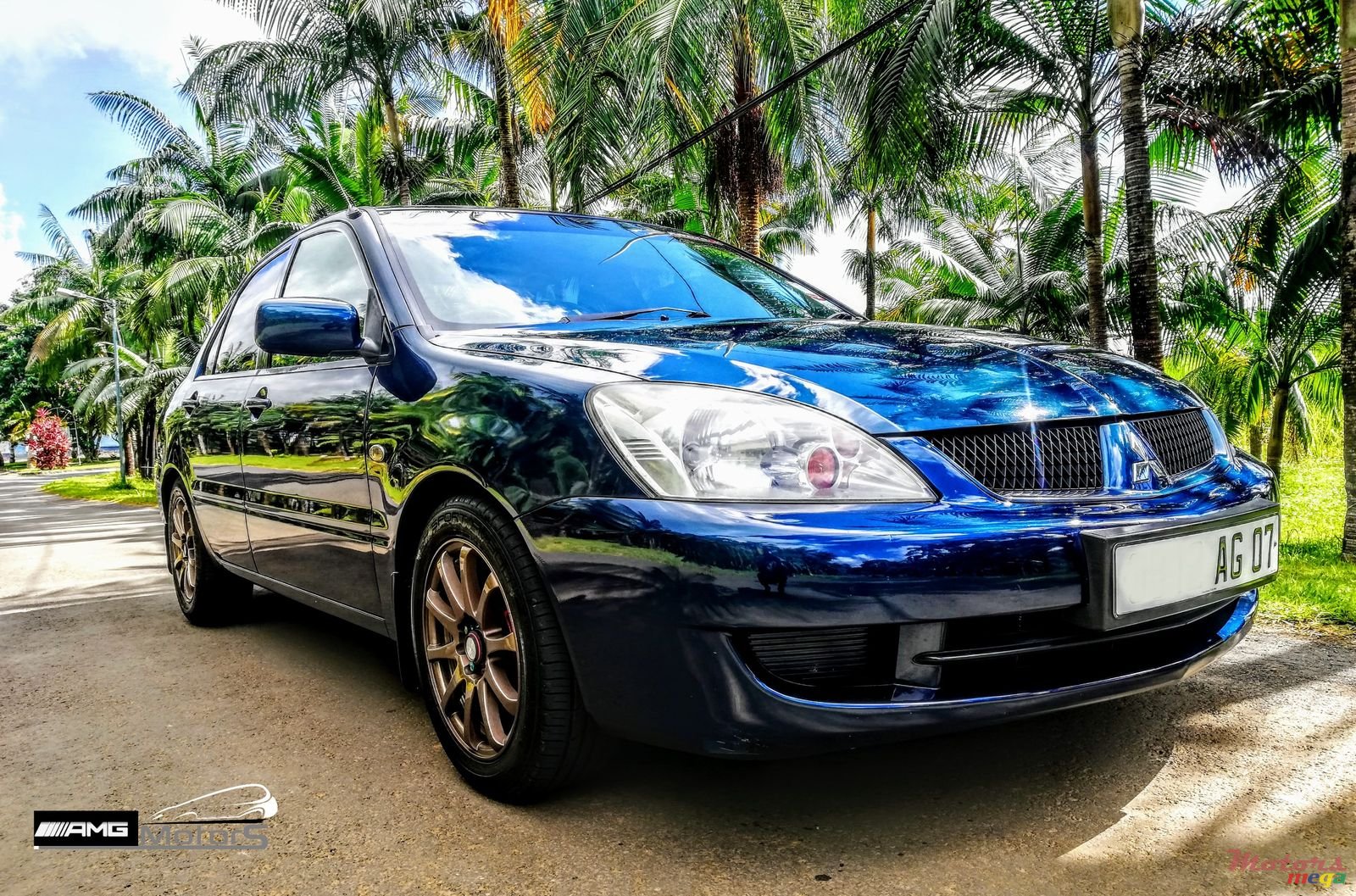 2007' Mitsubishi Lancer GLX photo #2