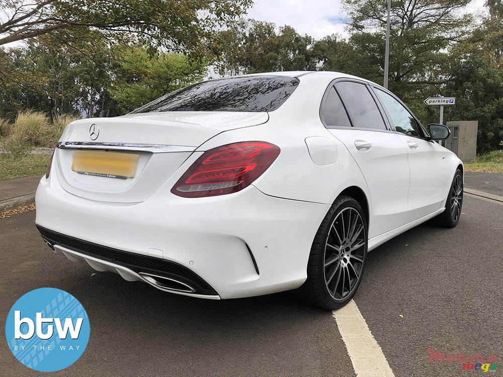 2015' Mercedes-Benz C 180 photo #4