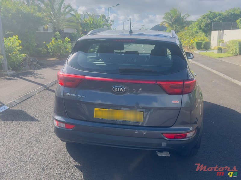 2018' Kia Sportage photo #5