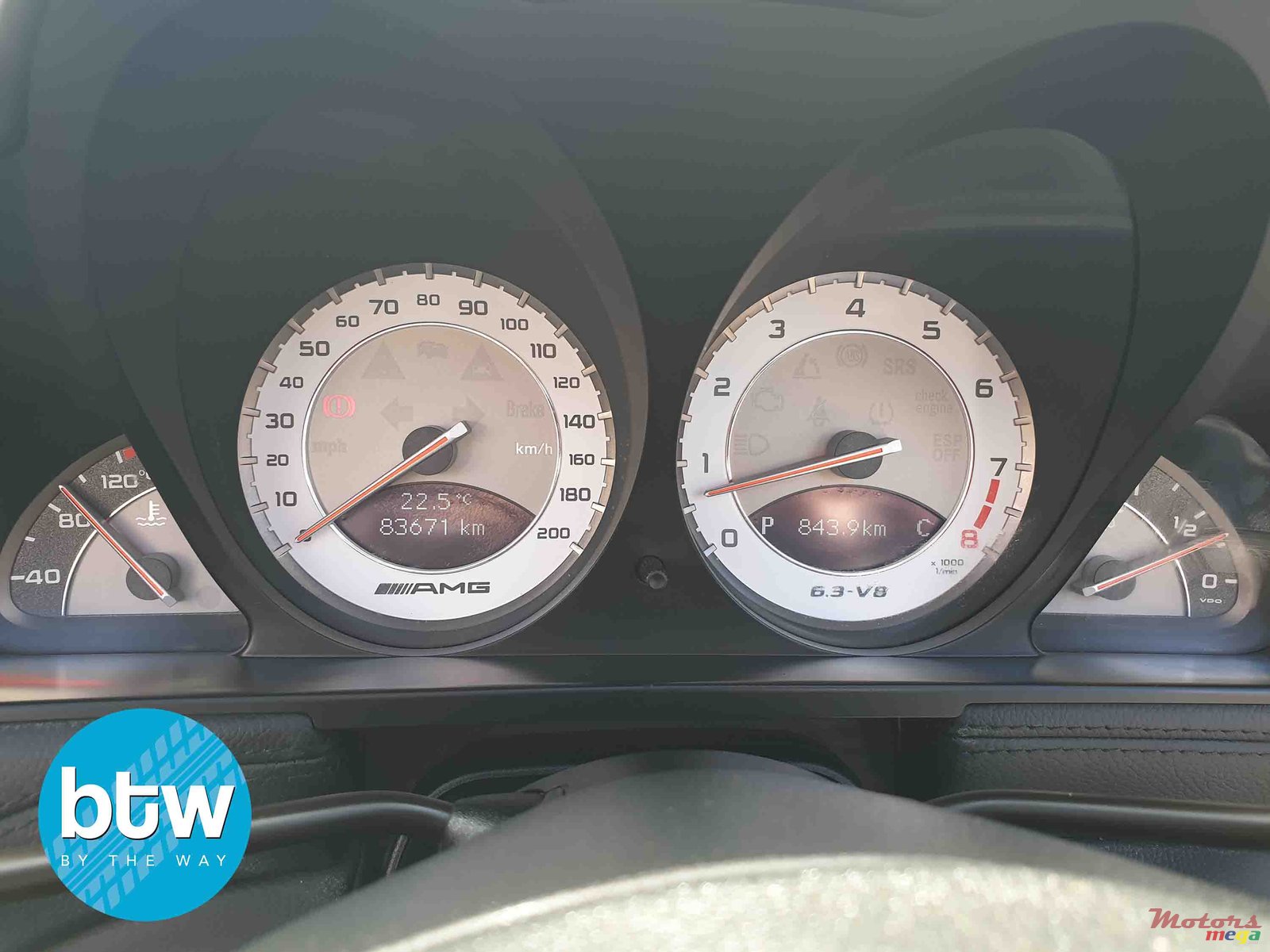 2009' Mercedes-Benz SL 63 AMG photo #5