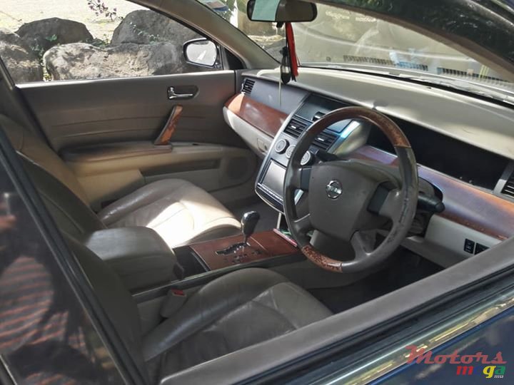 2004' Nissan Cefiro photo #3