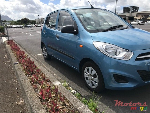 2015' Hyundai i10 photo #2