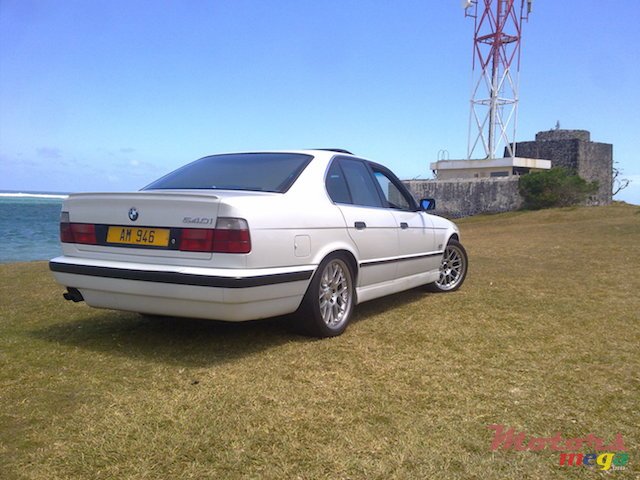 1994' BMW 540 photo #5