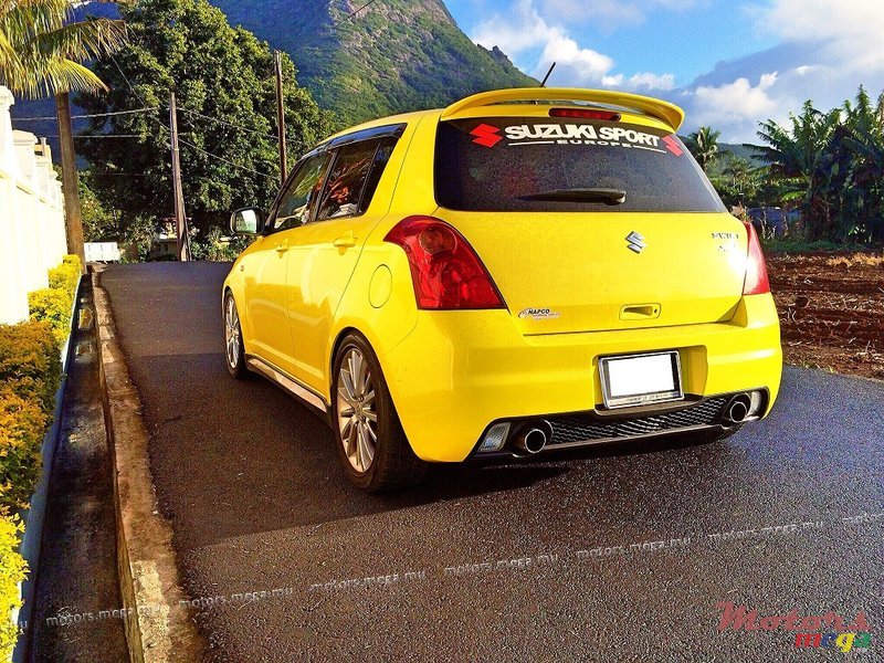2006' Suzuki SWIFT SPORT photo #2