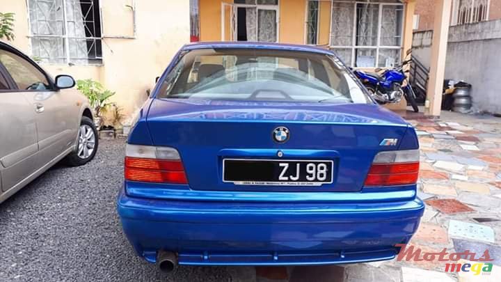 1998' BMW 320 photo #6