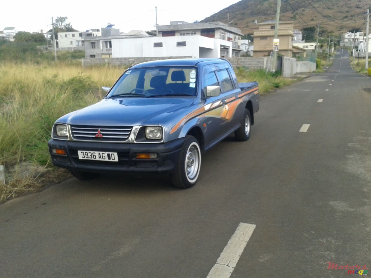 2000' Mitsubishi L 200 DOUBLE CAB photo #6