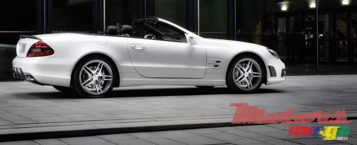 2009' Mercedes-Benz SL 63 AMG photo #5