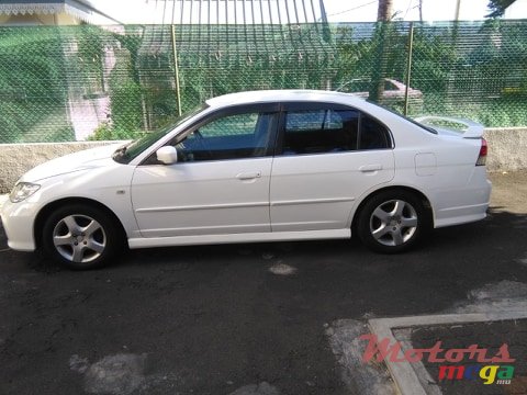 2004' Honda Civic V-TEC photo #1