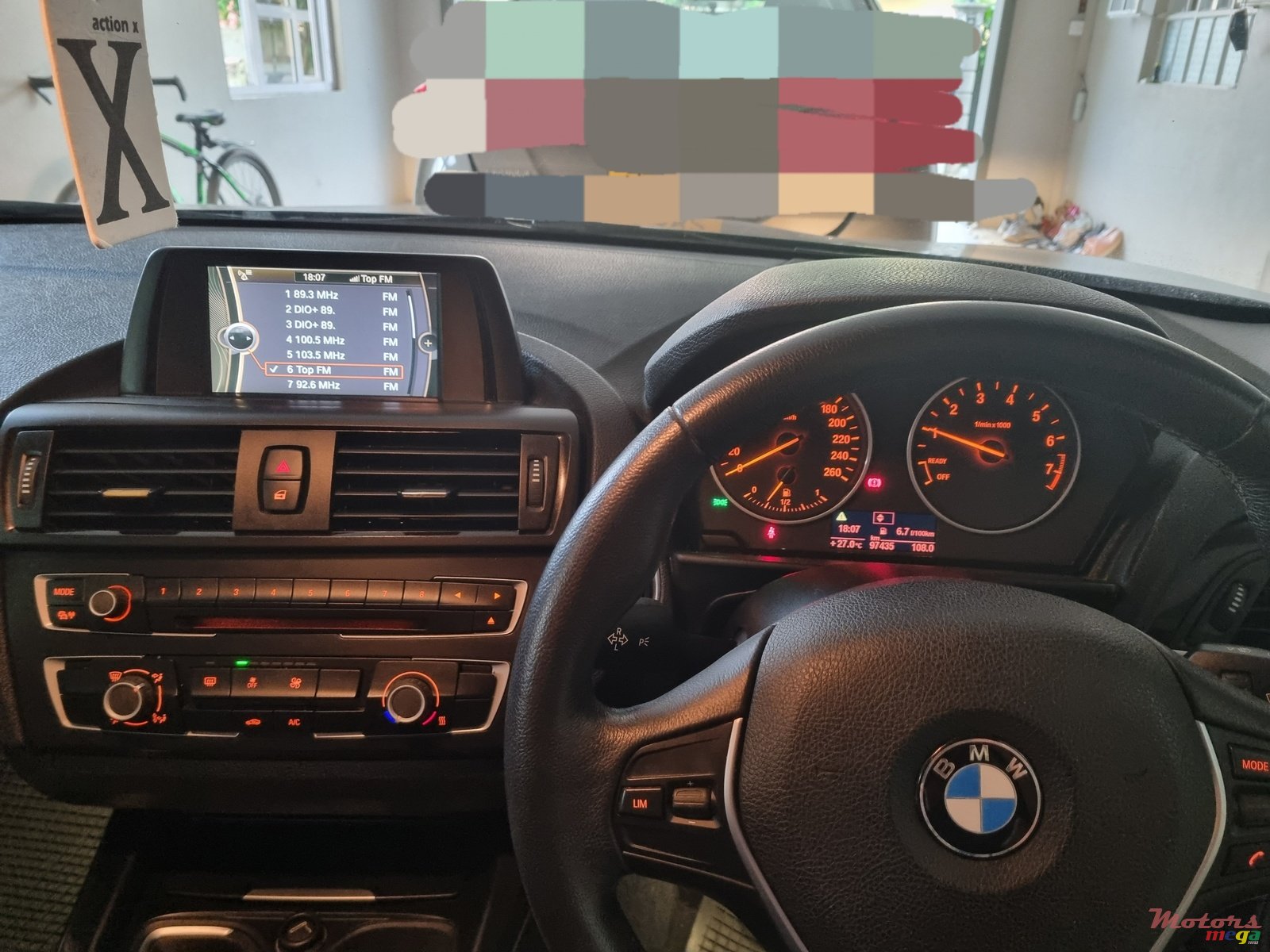 2014' BMW 1 Series 116i photo #5