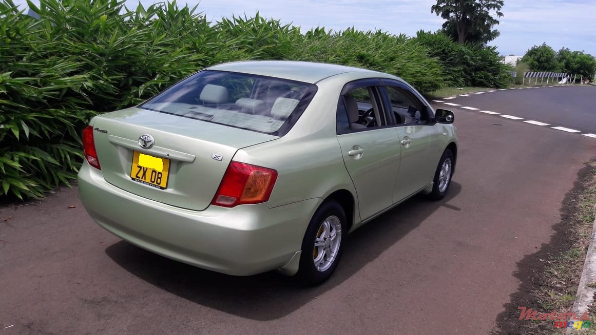 2008' Toyota Axio photo #2