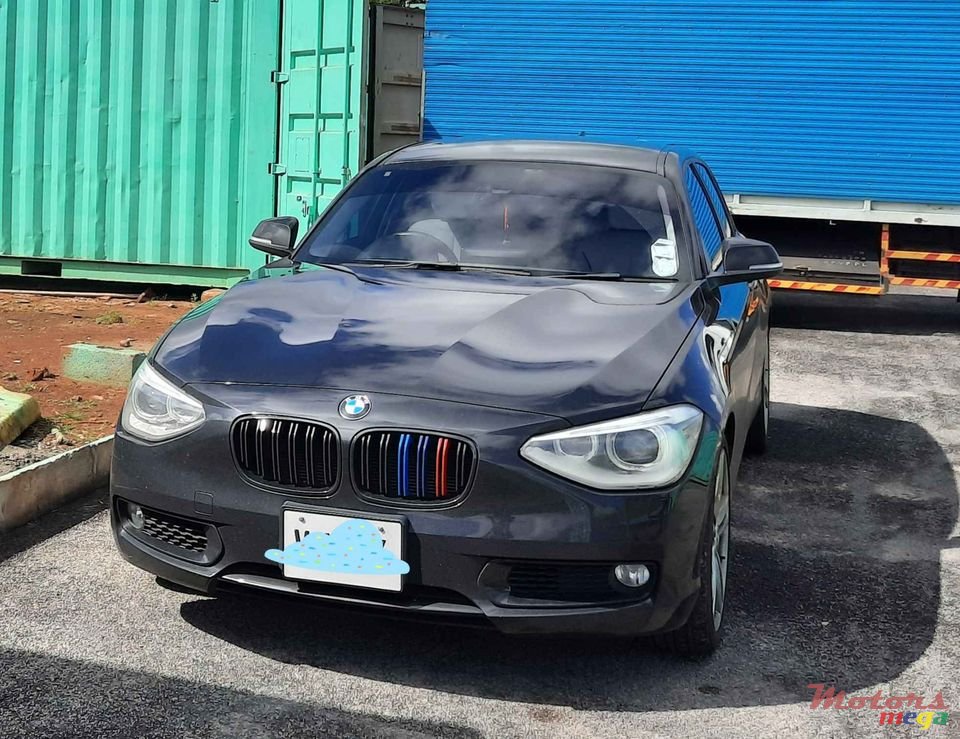 2012' BMW 118 photo #6