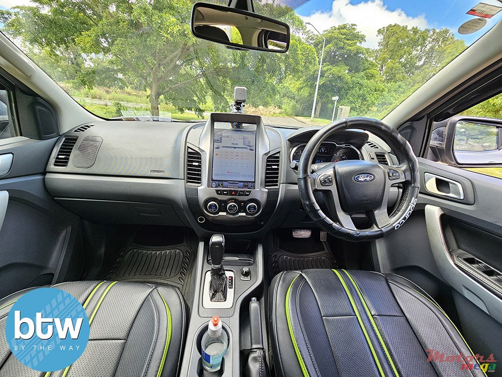 2013' Ford Ranger LIMITED 4X4 photo #7