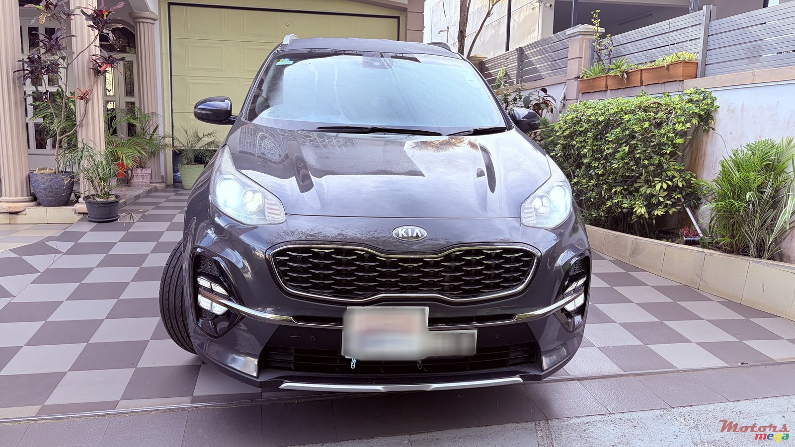 2019' Kia Grand Sportage photo #4