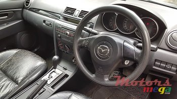 2005' Mazda 3 sedan photo #5
