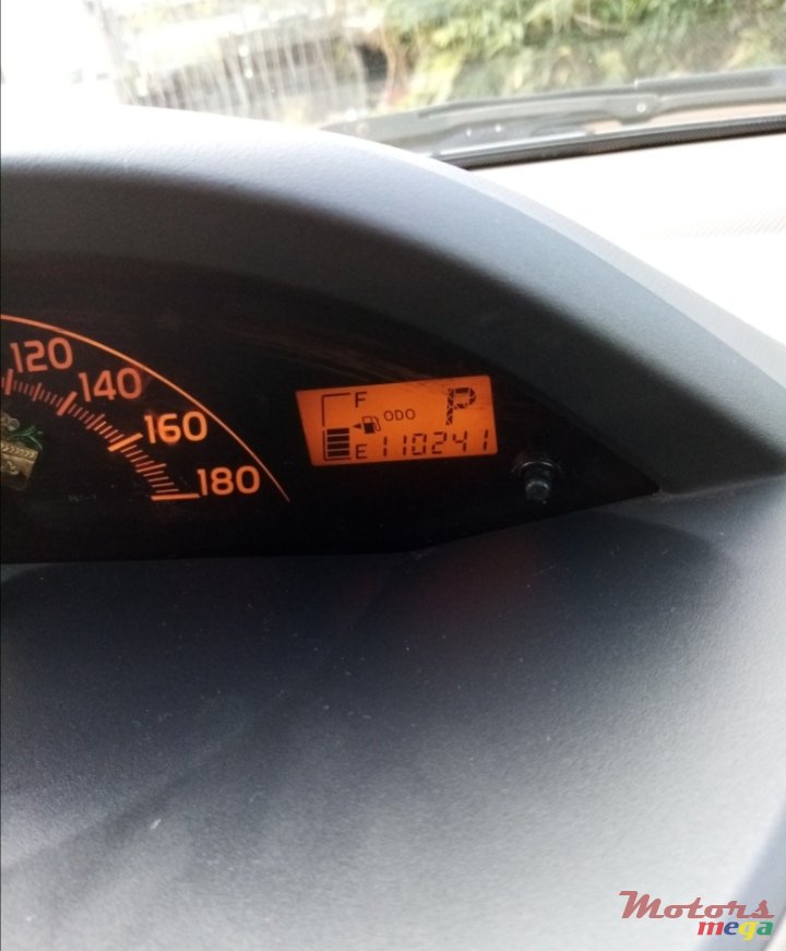 2009' Toyota photo #4