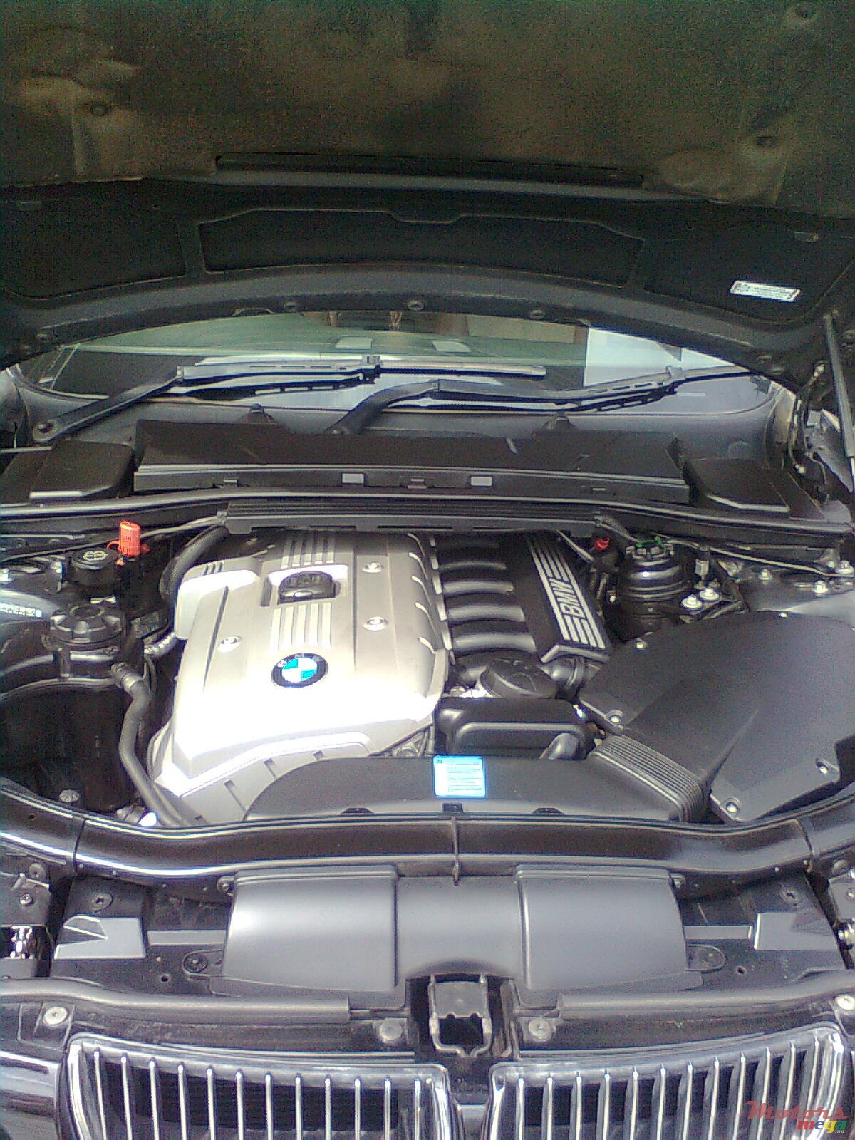 2006' BMW 3 Series 325 I photo #6