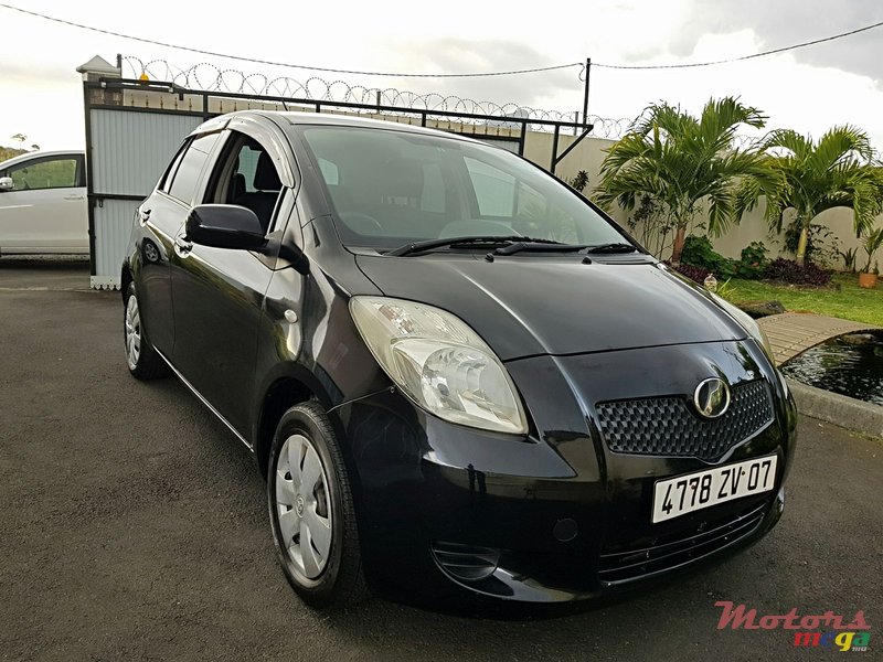 2007' Toyota vitz 1300 auto photo #1