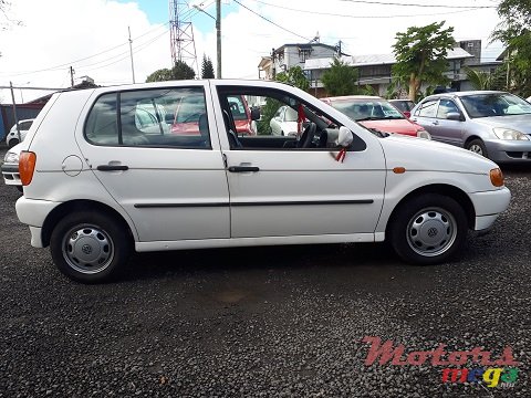 1999' Volkswagen Polo photo #4