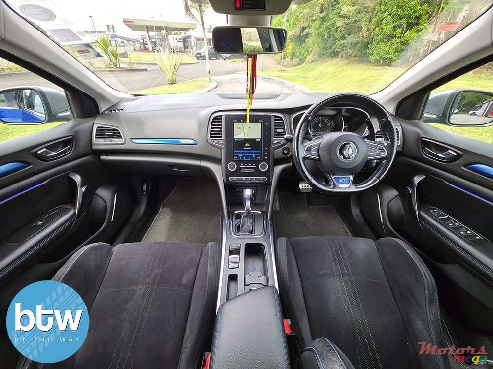 2017' Renault Megane 4 GT 4CONTROL photo #6