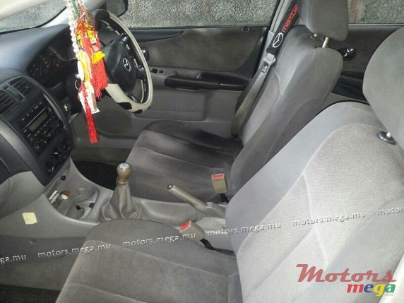 2002' Mazda photo #2