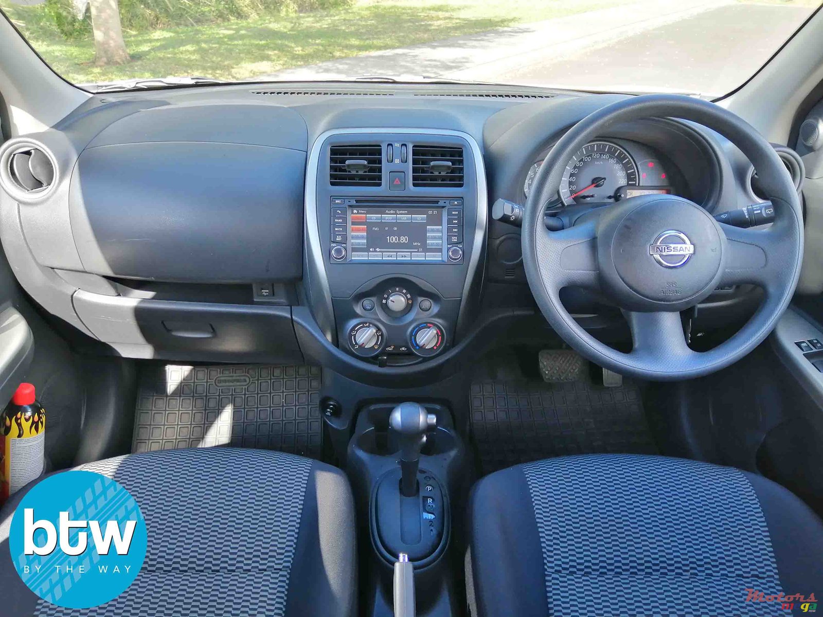 2016' Nissan Micra photo #6