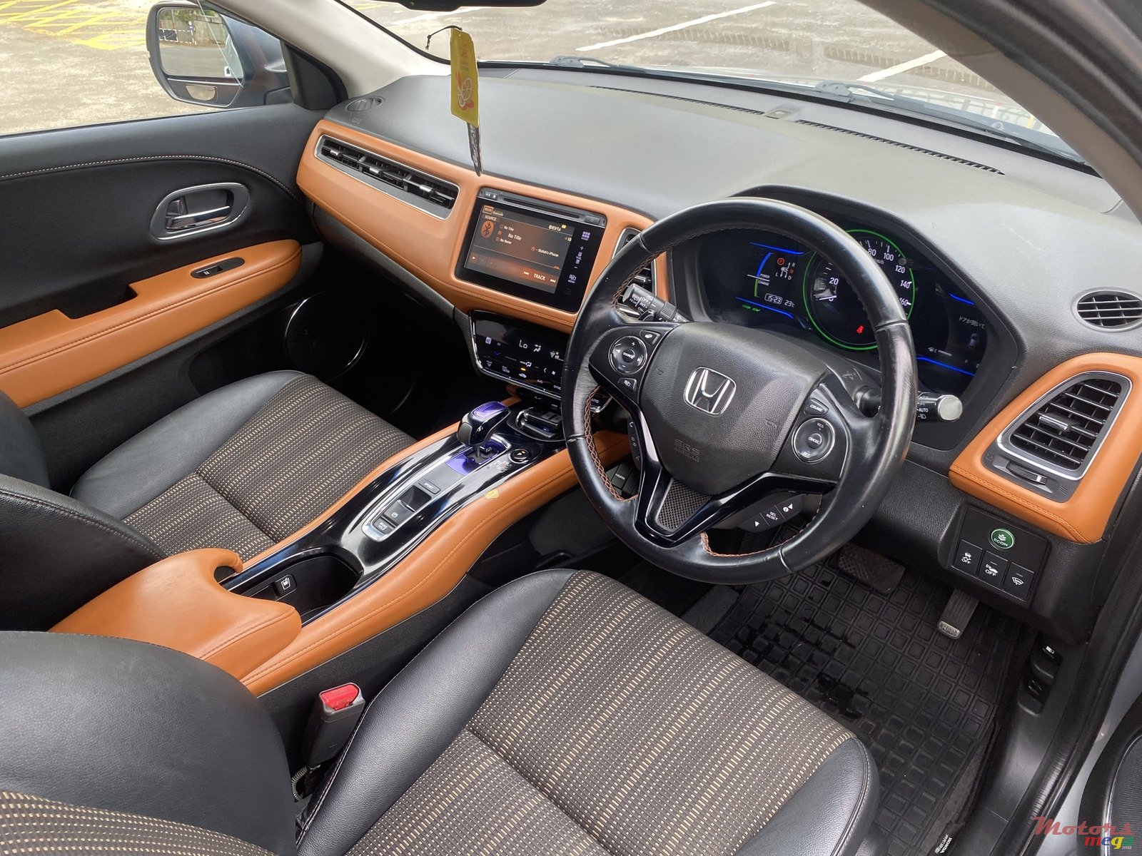 2015' Honda Vezel Z Sensing photo #5