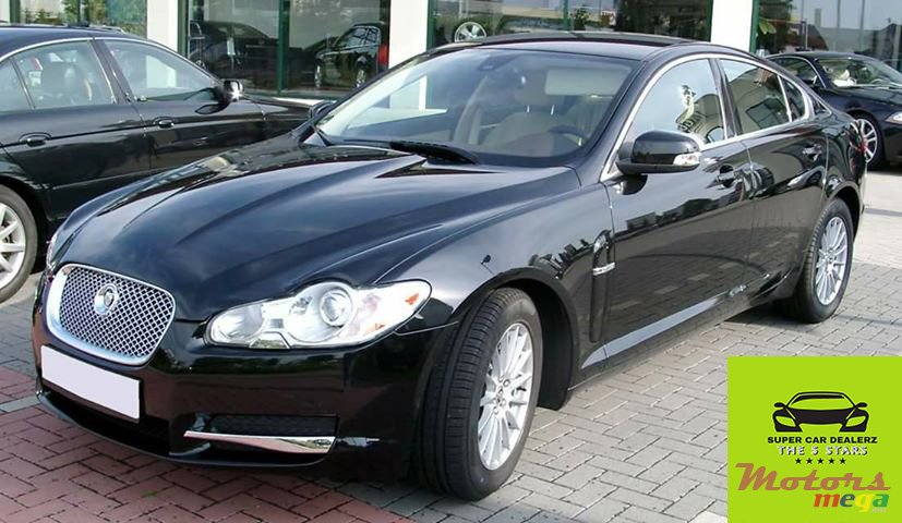 2011' Jaguar XF photo #1