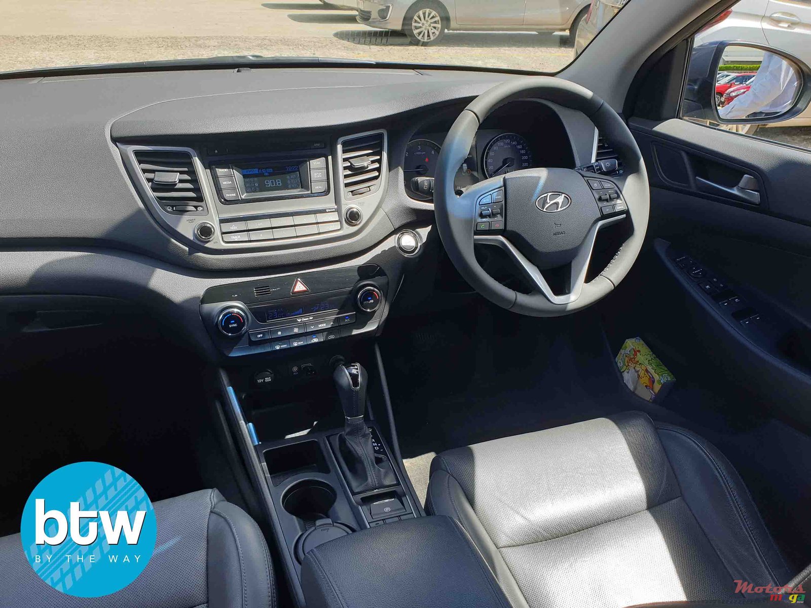 2016' Hyundai Tucson AWD photo #4