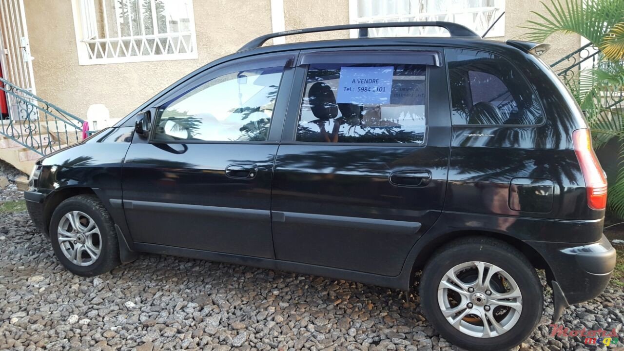 2005' Hyundai Matrix photo #1