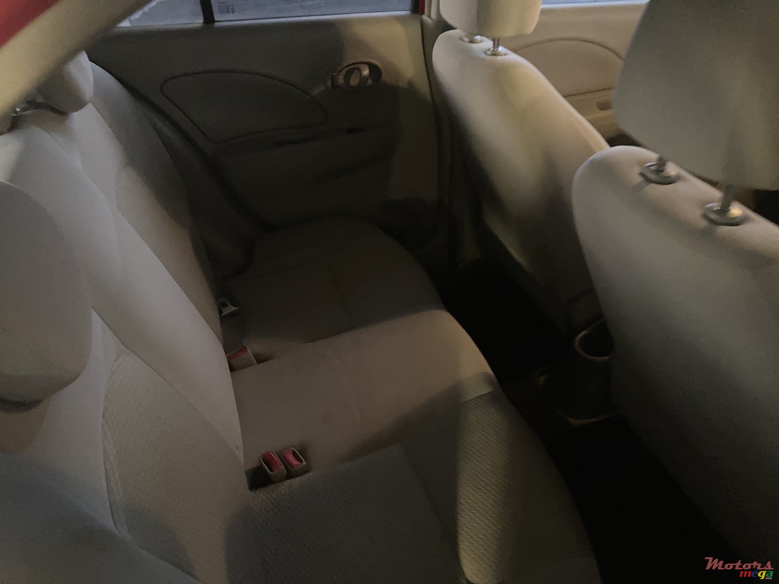 2012' Nissan March photo #6