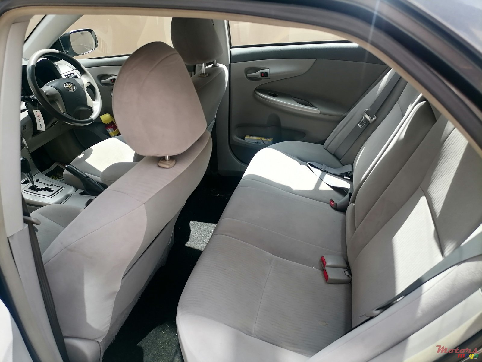 2008' Toyota Corolla photo #3