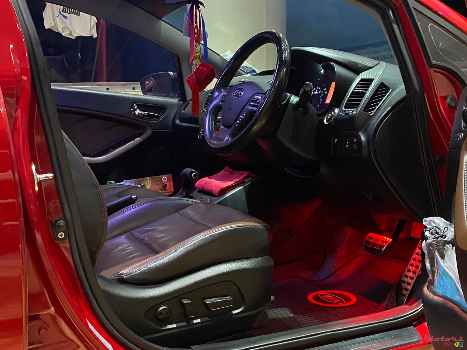 2015' Kia Cerato FORTE K3 photo #4