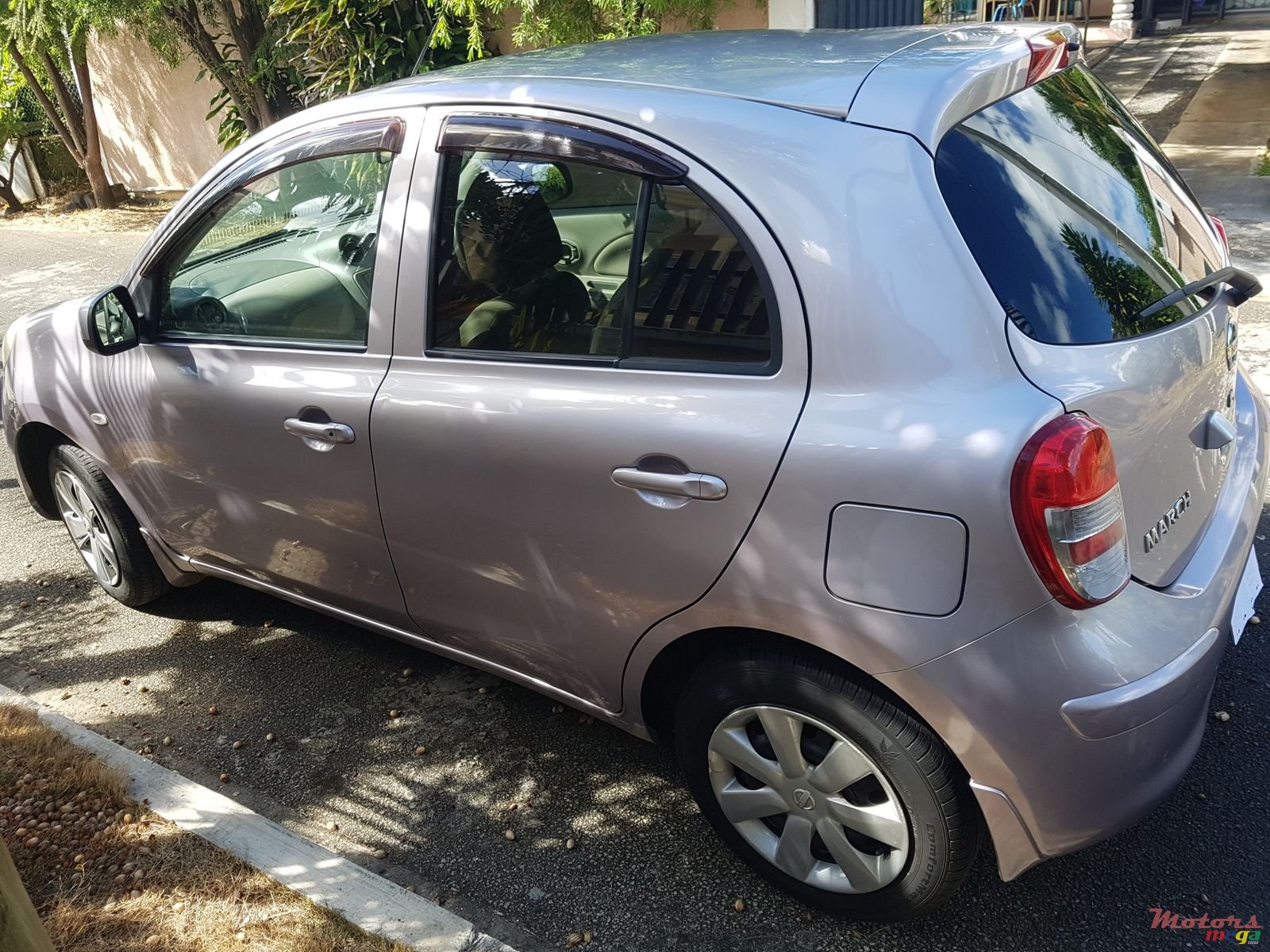 2011' Nissan March photo #4