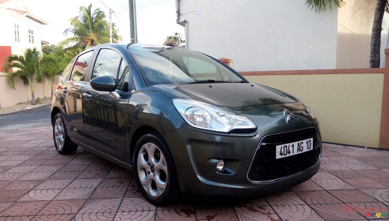 2010' Citroen C3 photo #1