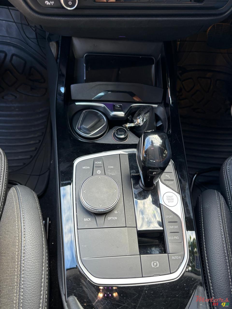 2020' BMW 218 photo #3