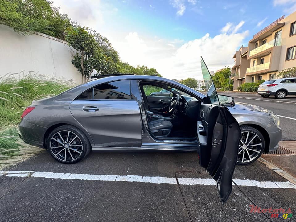 2016' Mercedes-Benz CLA 200 photo #3