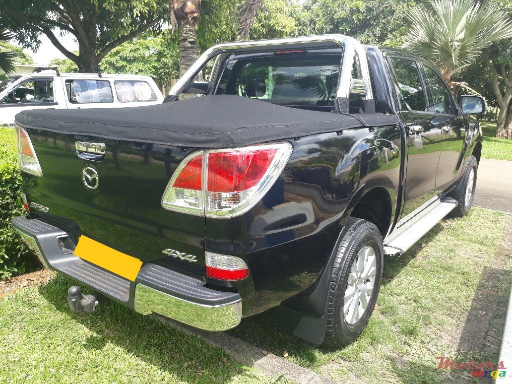 2015' Mazda BT50 Leather seats! photo #3
