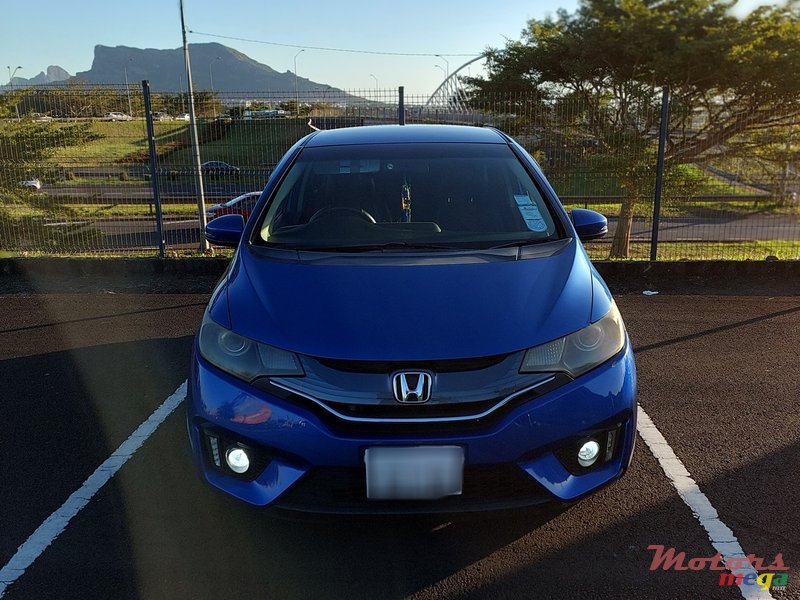 2015' Honda Fit photo #3