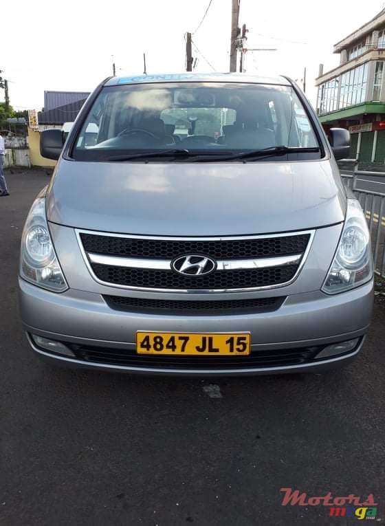 2015' Hyundai H-1 G L S photo #1