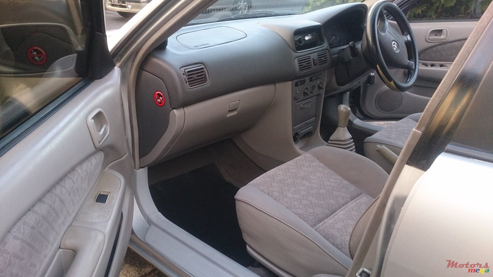 2000' Toyota Ee111 photo #2