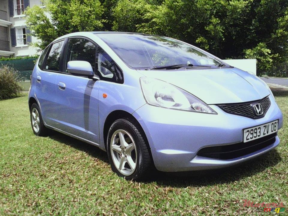 2008' Honda Fit photo #1