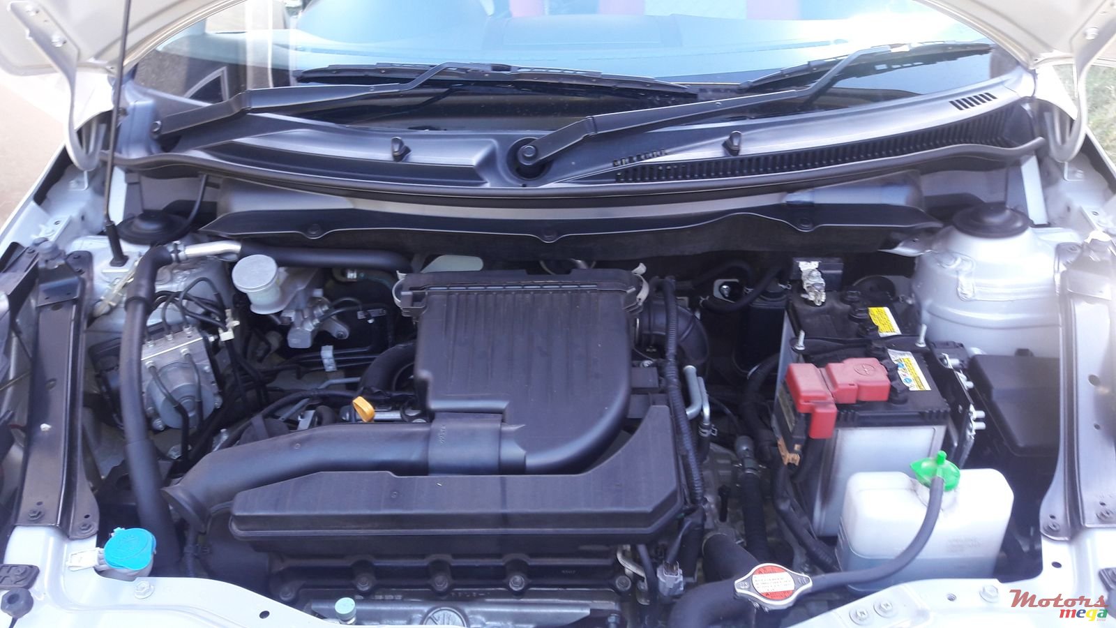 2014' Suzuki Swift photo #3