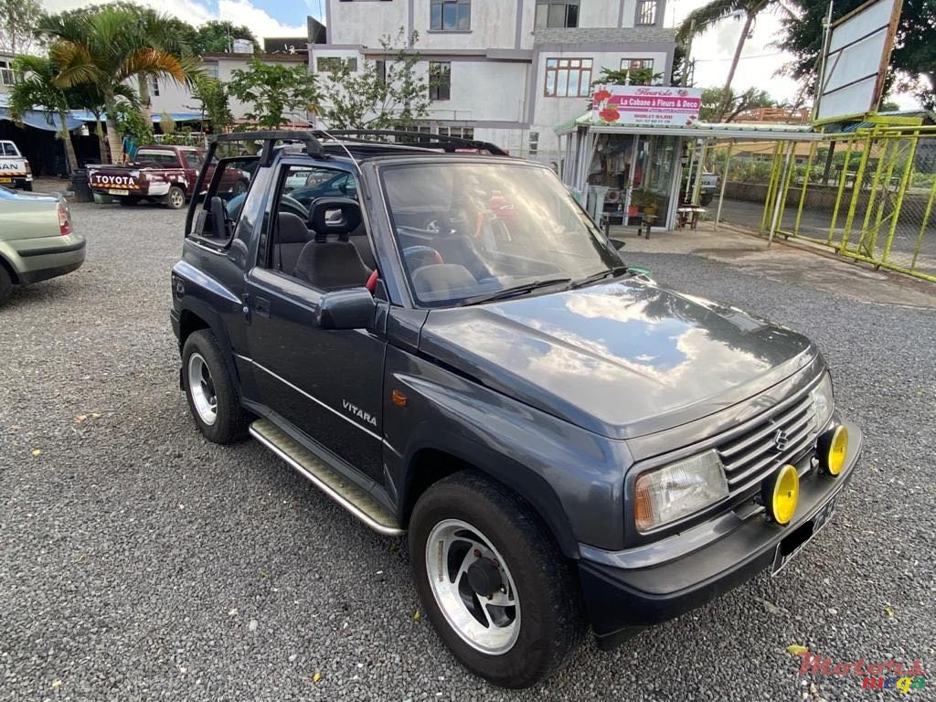 1993' Suzuki Vitara photo #1