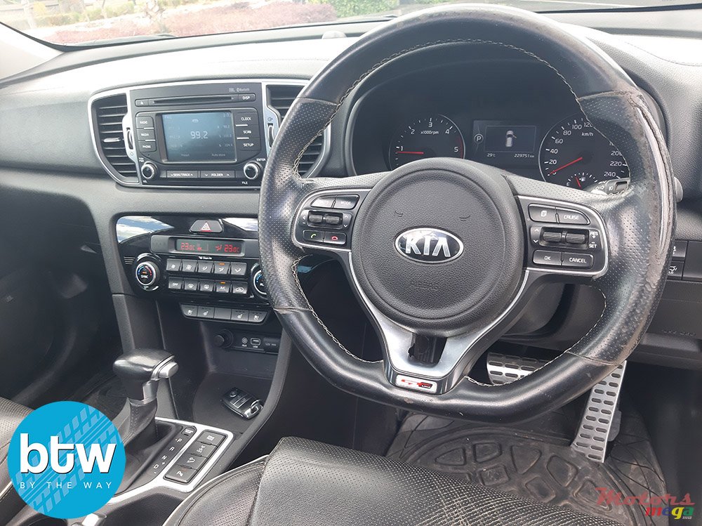 2017' Kia Sportage GT Line photo #7